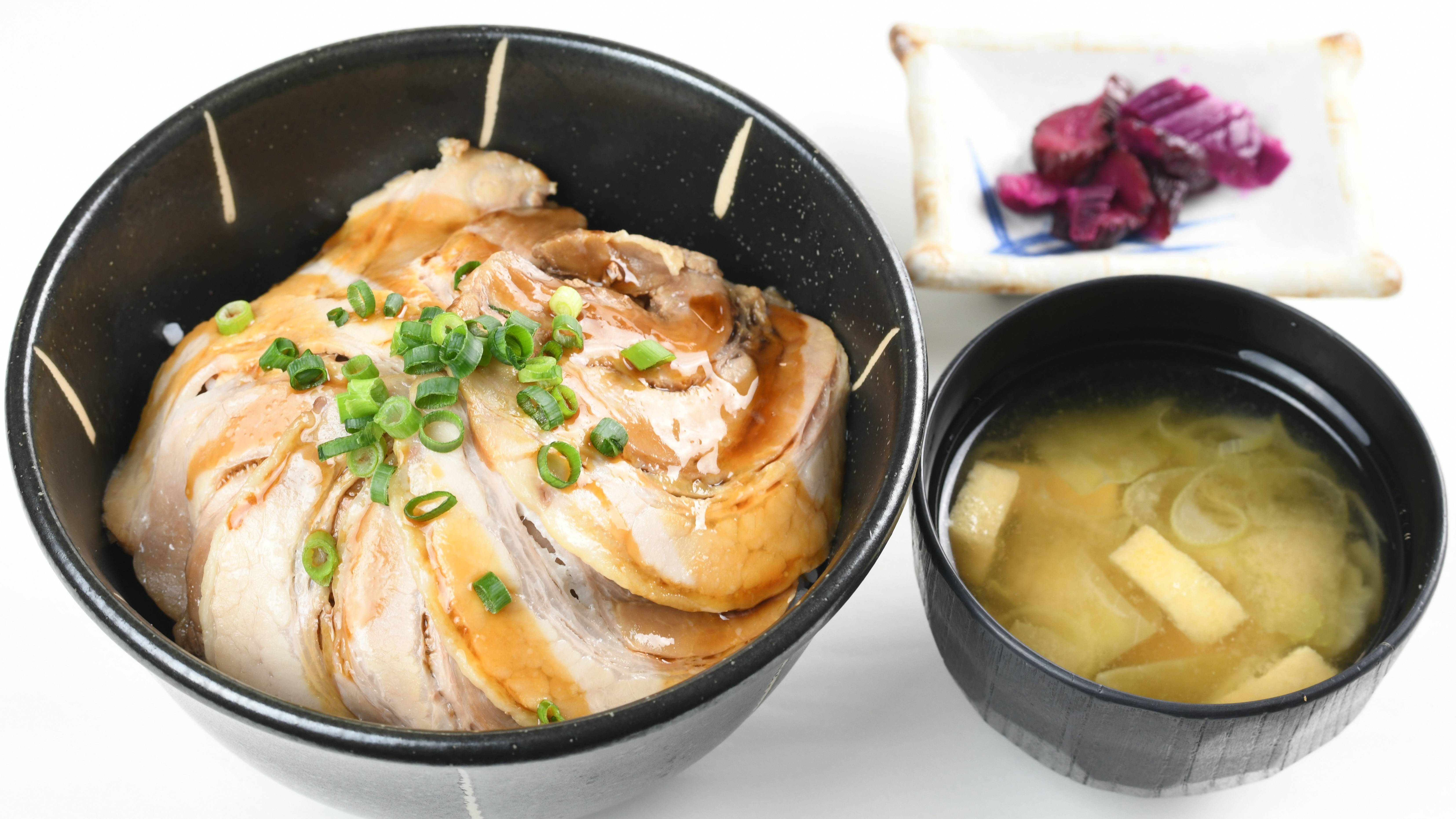 夕食メニュー「チャーシュー丼」