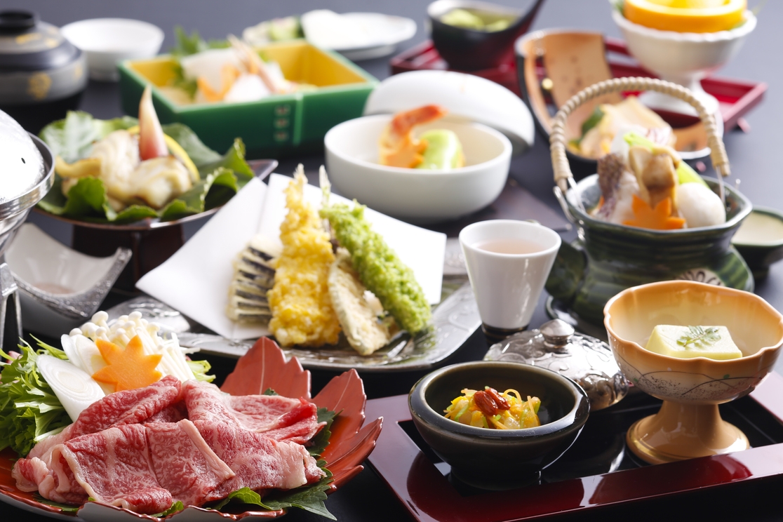 【10％OFF】【楽天スーパーSALE】三朝温泉と山陰の山海の幸を味わう「季節の会席」／個室食事処