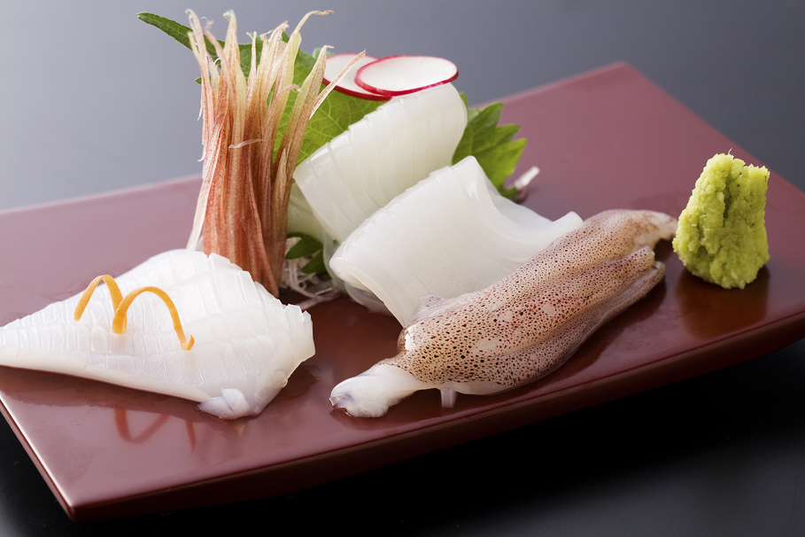 【大好評★】山陰三大グルメで大満足「活け鮑＆焼蟹＆鳥取牛フィレステーキの会席」／個室食事処