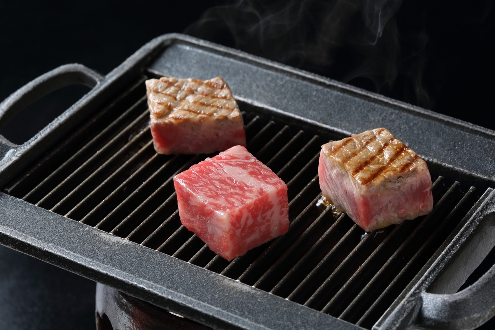【お盆宿泊　2026年4月完成大浴場×完全個室食】山陰の厳選・旬の食材を少しずつ「特選月替わり会席」