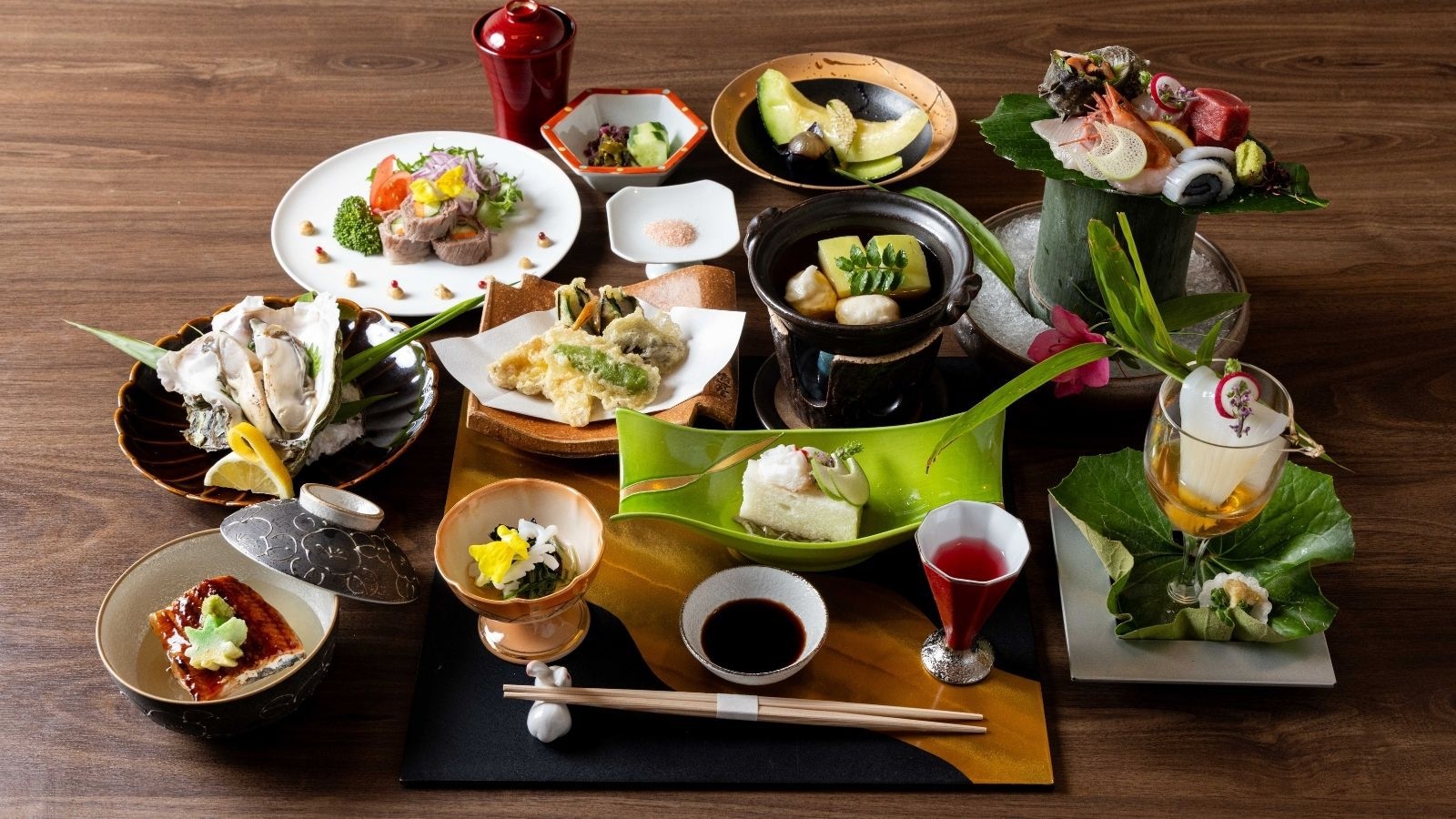 【お盆宿泊　2026年4月完成大浴場×完全個室食】三朝温泉と山陰の山海の幸を味わう「季節の会席」