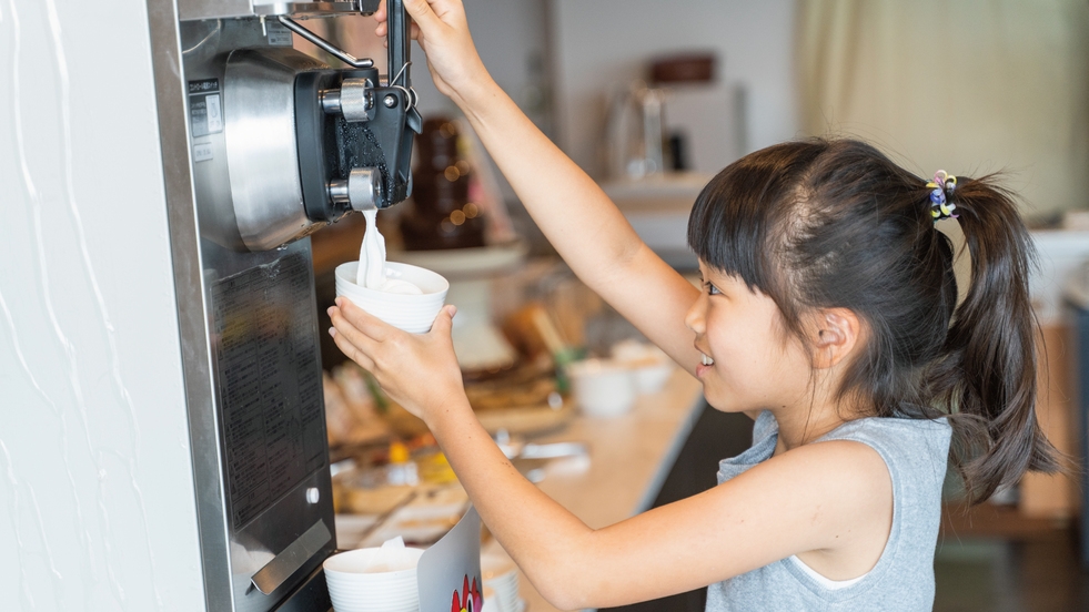 【年末年始12/31〜2泊連泊限定】最大40％OFF！沖縄料理が満喫出来る朝食付き【ラウンジ無料！】