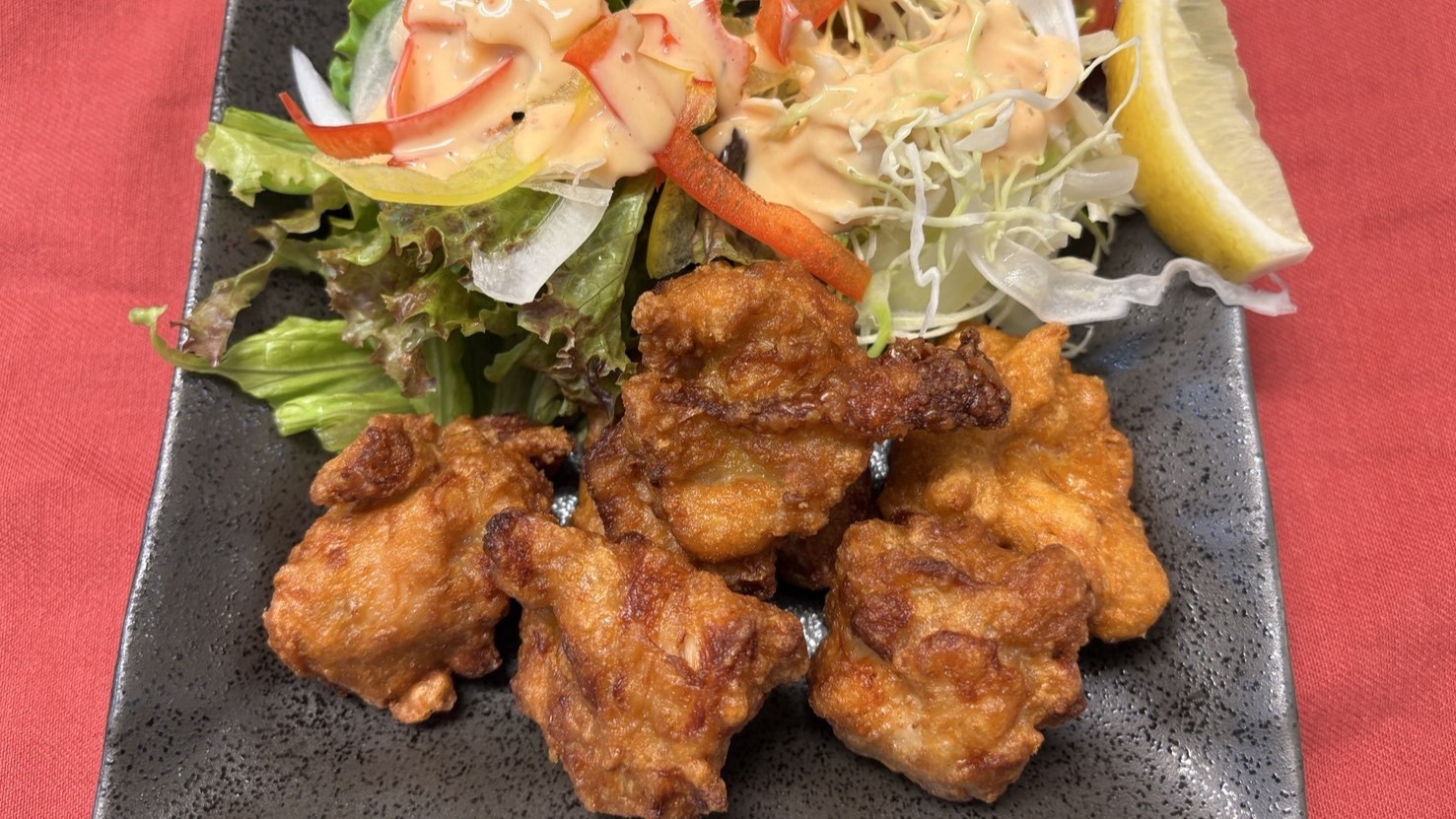 夕食レストラン　唐揚げ