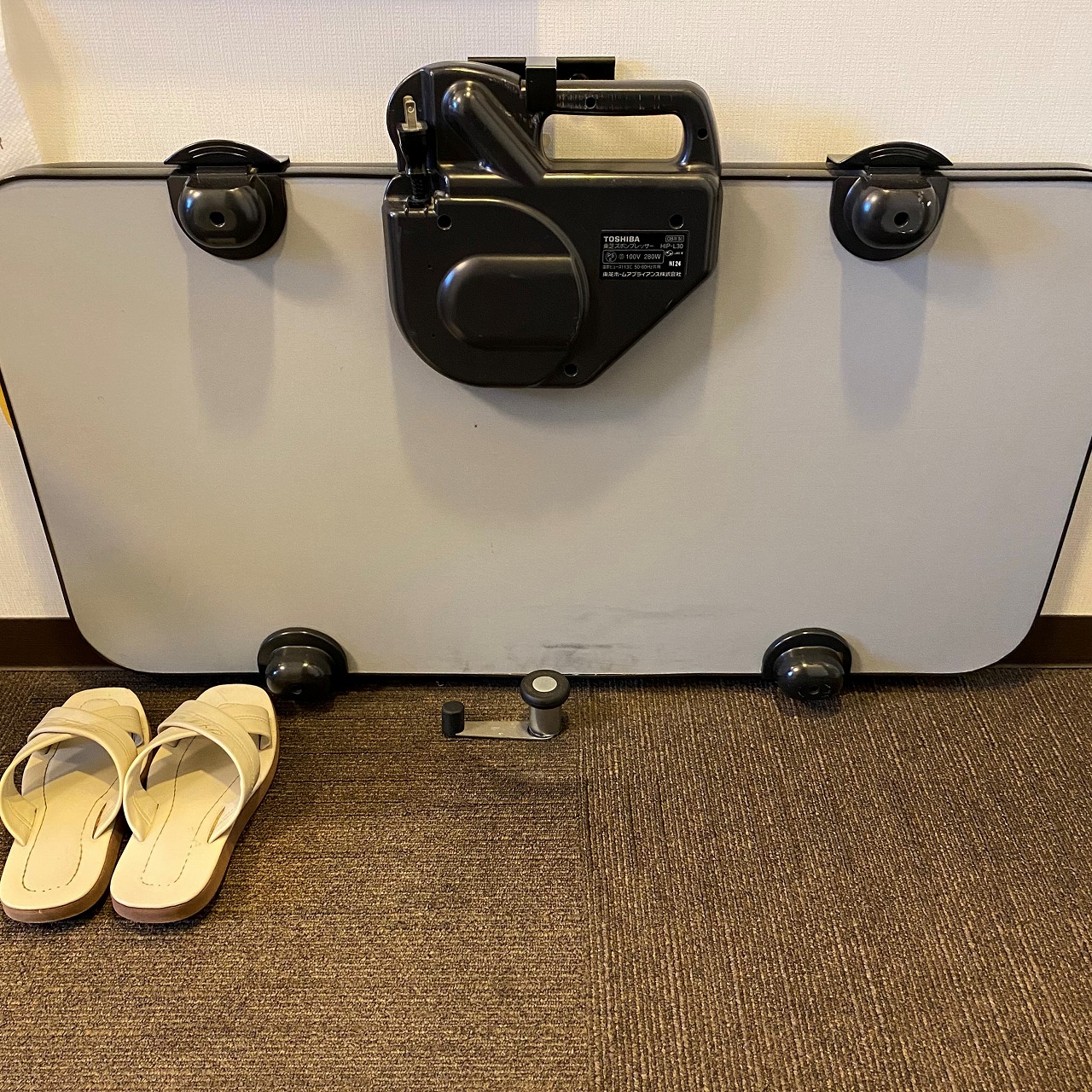 ズボンプレッサー