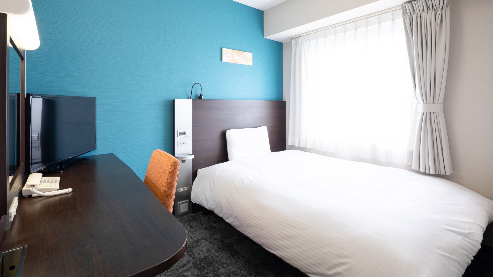 【ダブルエコノミー】ベッド幅140cm◆サータポケットコイルマットレス