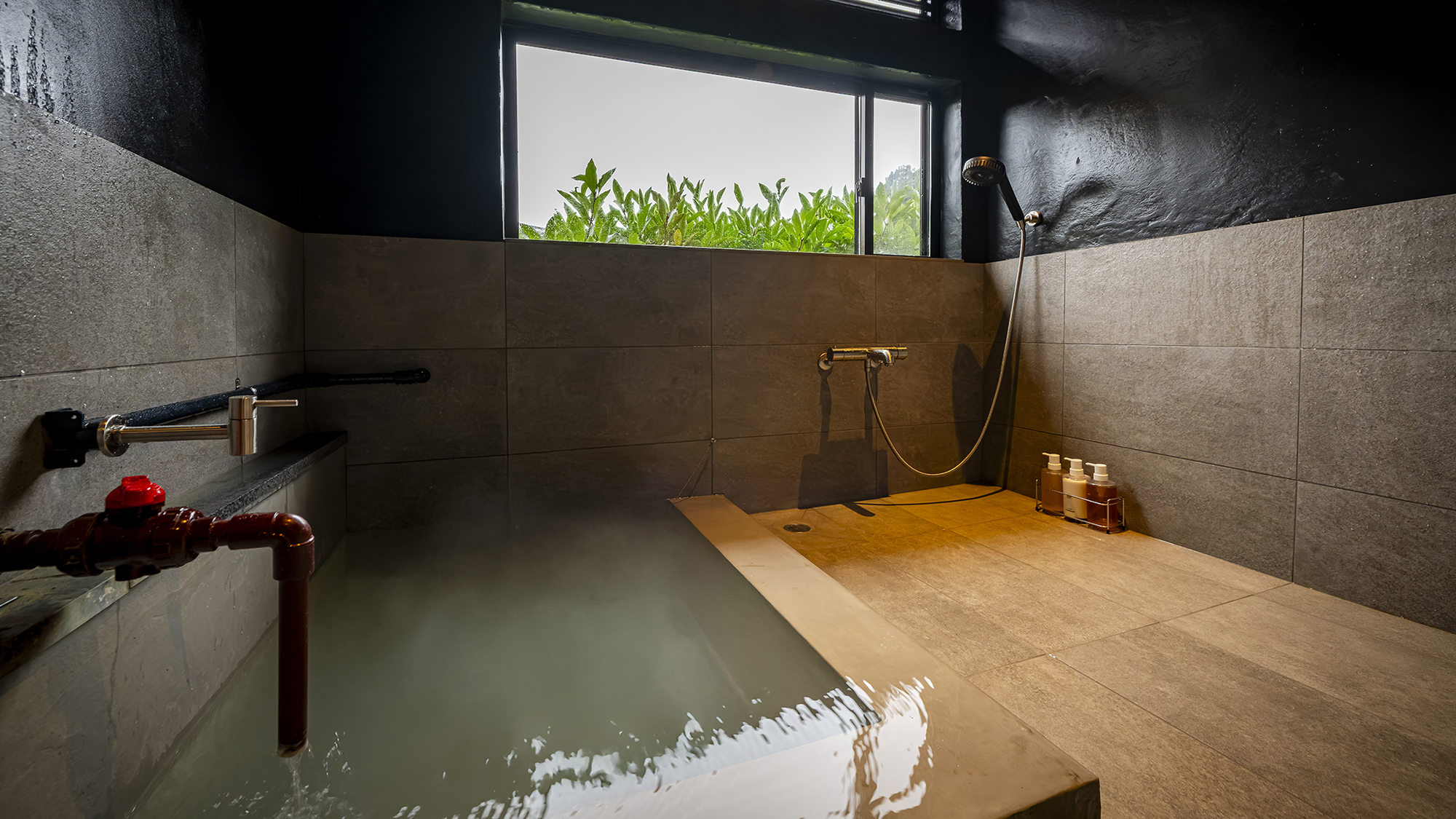 【リニューアル】源泉かけ流し温泉付　和室6畳+6畳ベッドルーム