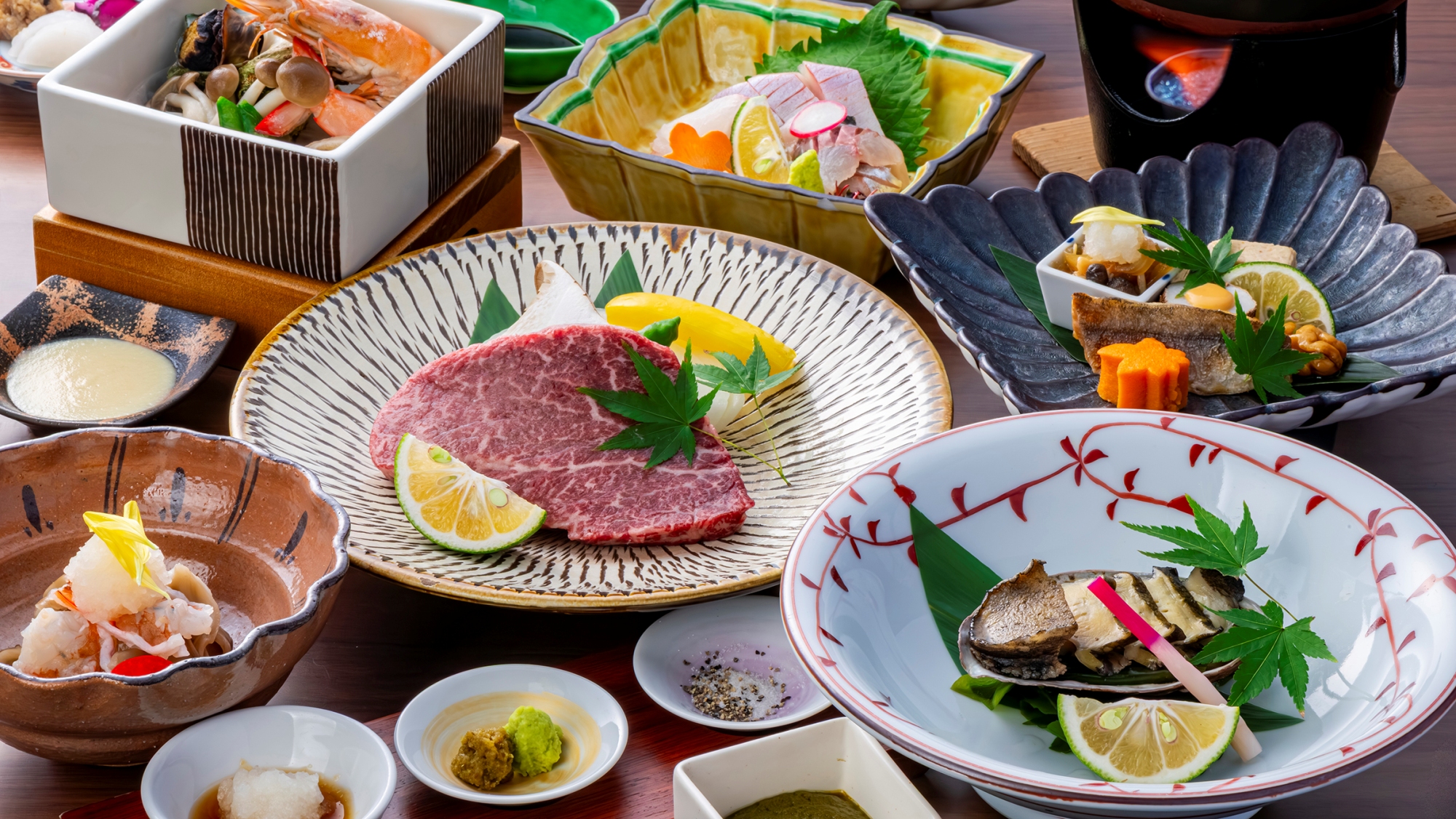 おおいた和牛ヒレステーキと蒸鮑