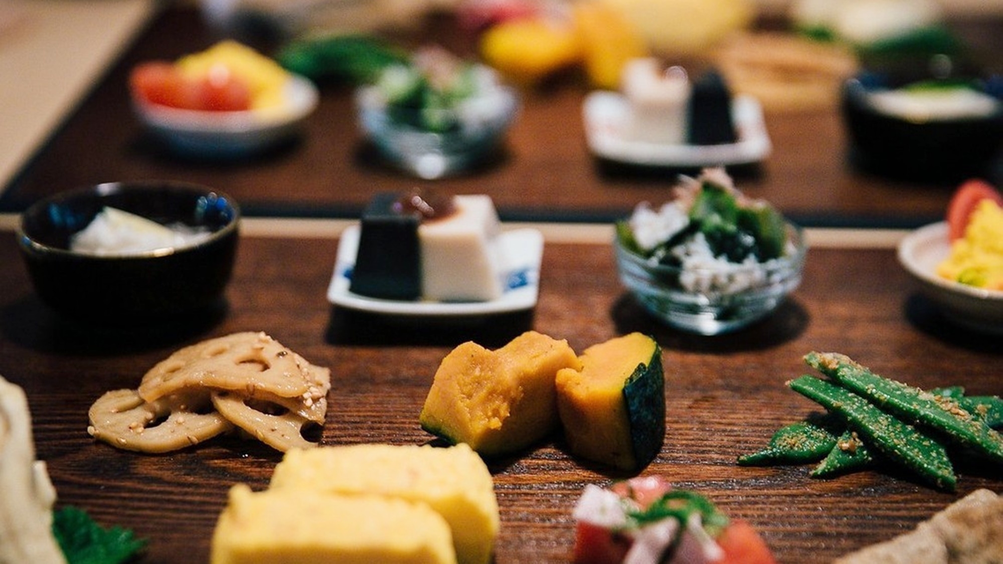 │朝食付│愛媛の旬彩12品　郷土食材を堪能・多種少量の優しい和食＋挽きたて珈琲