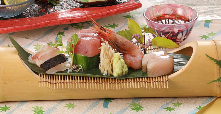 ≪料理長厳選コース≫白石家ワンランク上の逸品料理【夏の花舞会席】日本海鮮魚厳選4種×島根和牛ステーキ