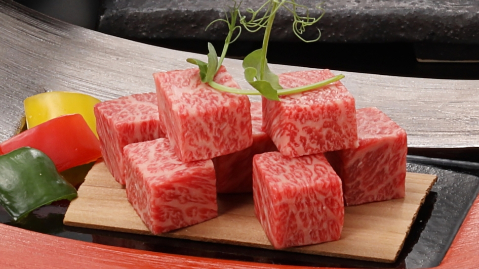 【楽天スーパーSALE】とろける旨みのしまね和牛をステーキとしゃぶしゃぶで堪能【しまね和牛会席】