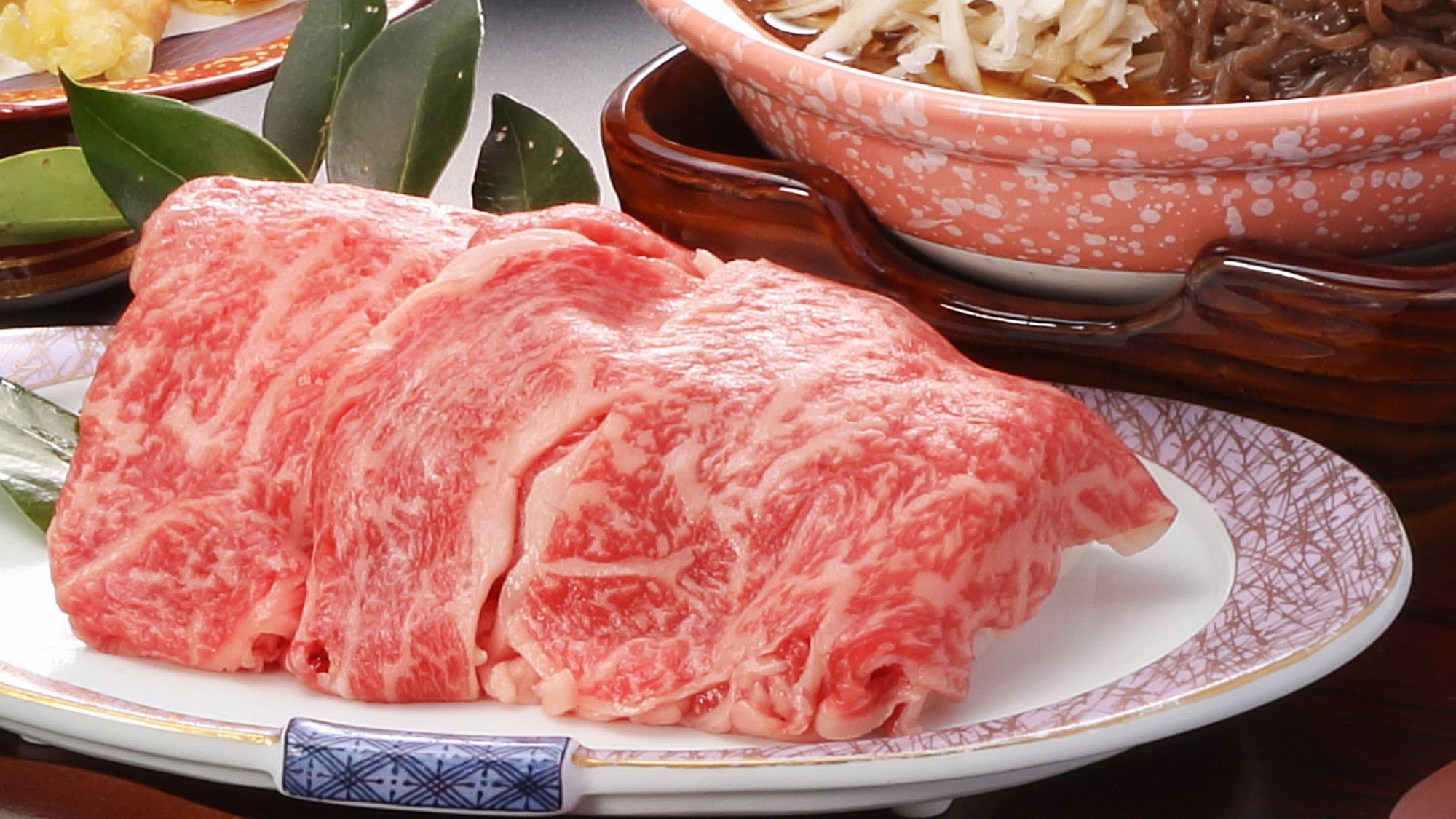 【直前割】12/15〜18の4日間限定★超お手軽に贅沢気分！上質で旨みたっぷりの和牛すき鍋会席