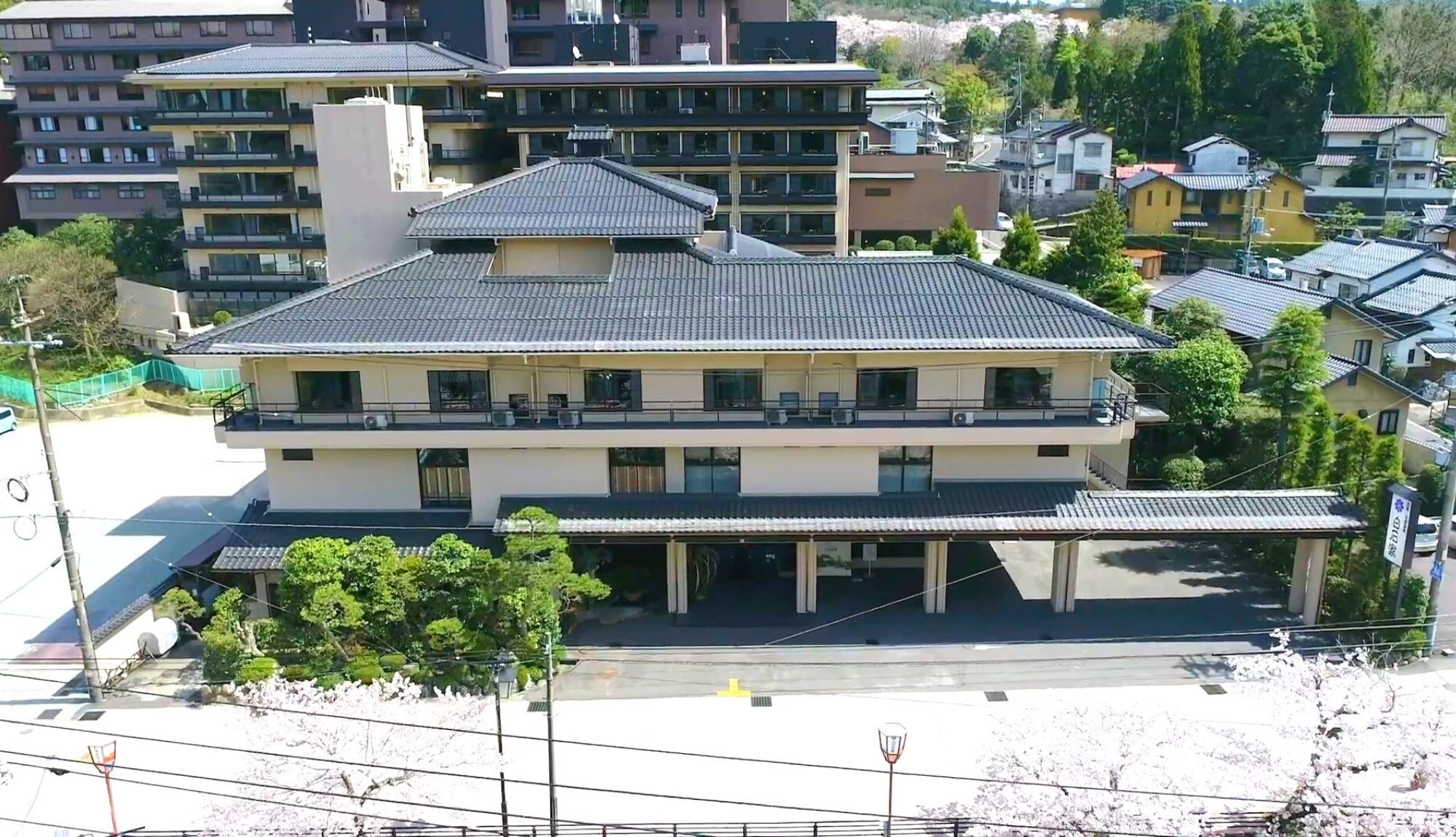 おかえりなさい白石家へ。家族のようにお客様をお迎えする。それが白石家のおもてなしです。