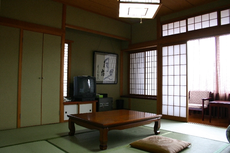 日式房間（8張榻榻米）