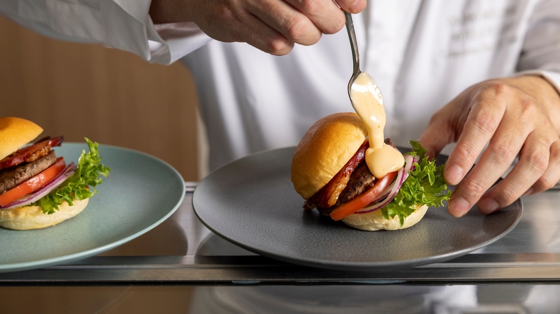 【クリスマスプラン】シャンパン付ジュニアスイートでプレミアムステイ＜夕朝食・ラウンジアクセス付＞