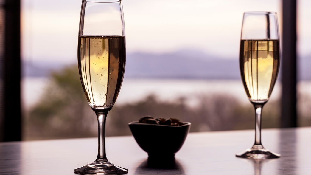 【さき楽15】温泉と宿泊者限定ラウンジで寛ぐひととき　シンプルステイ＜素泊まり・ラウンジ付＞