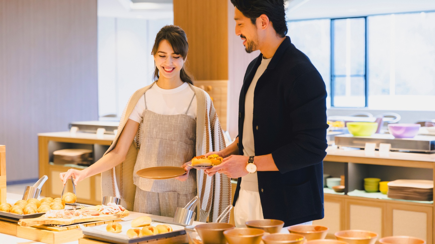 【スパークリングワインで祝杯】大切なひとときを過ごすアニバーサリー＜夕朝食・ラウンジ付＞