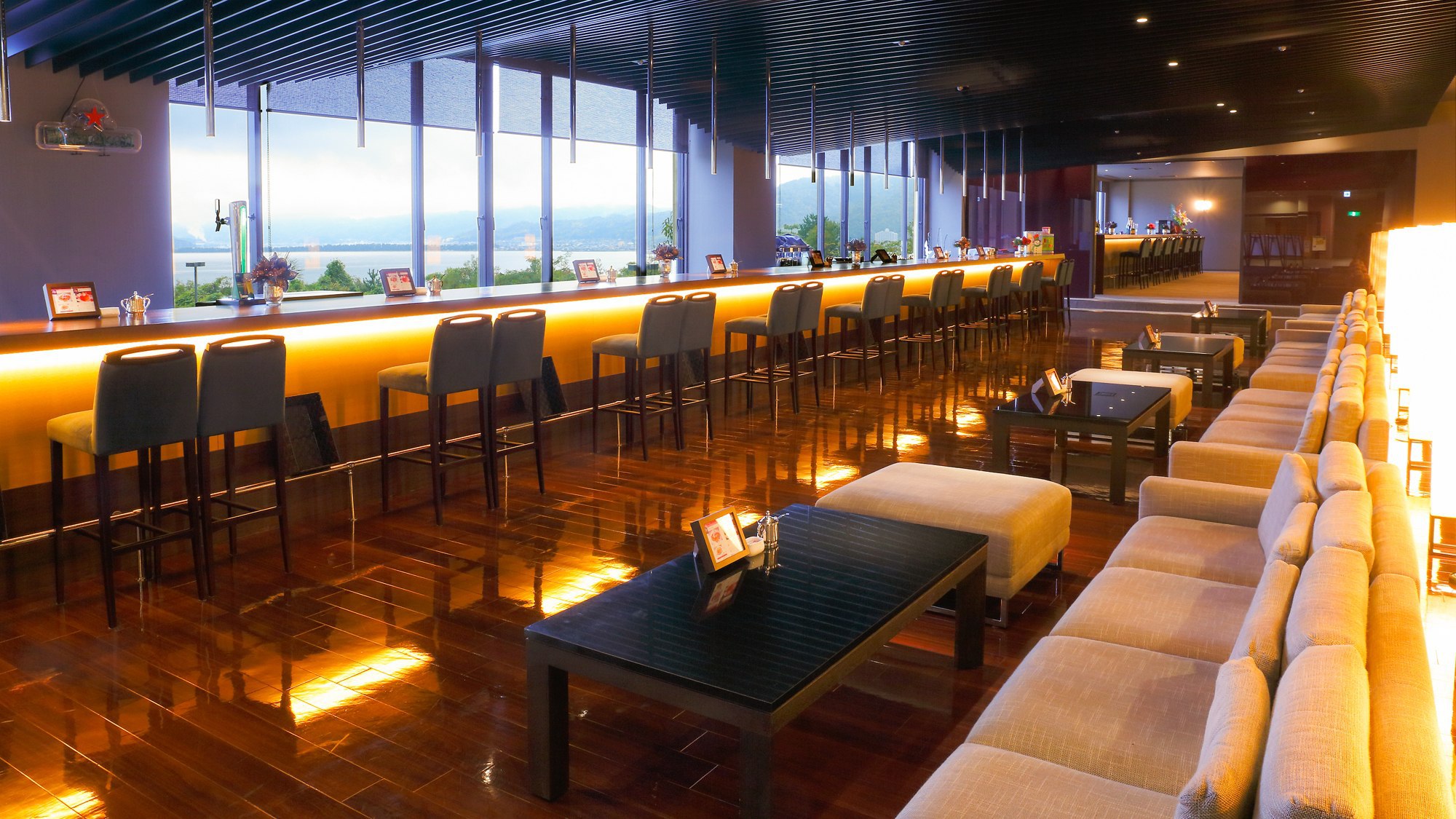 【さき楽30】海の見えるレストランで朝食ビュッフェ　海の京都のリゾートステイ＜朝食・ラウンジ付＞