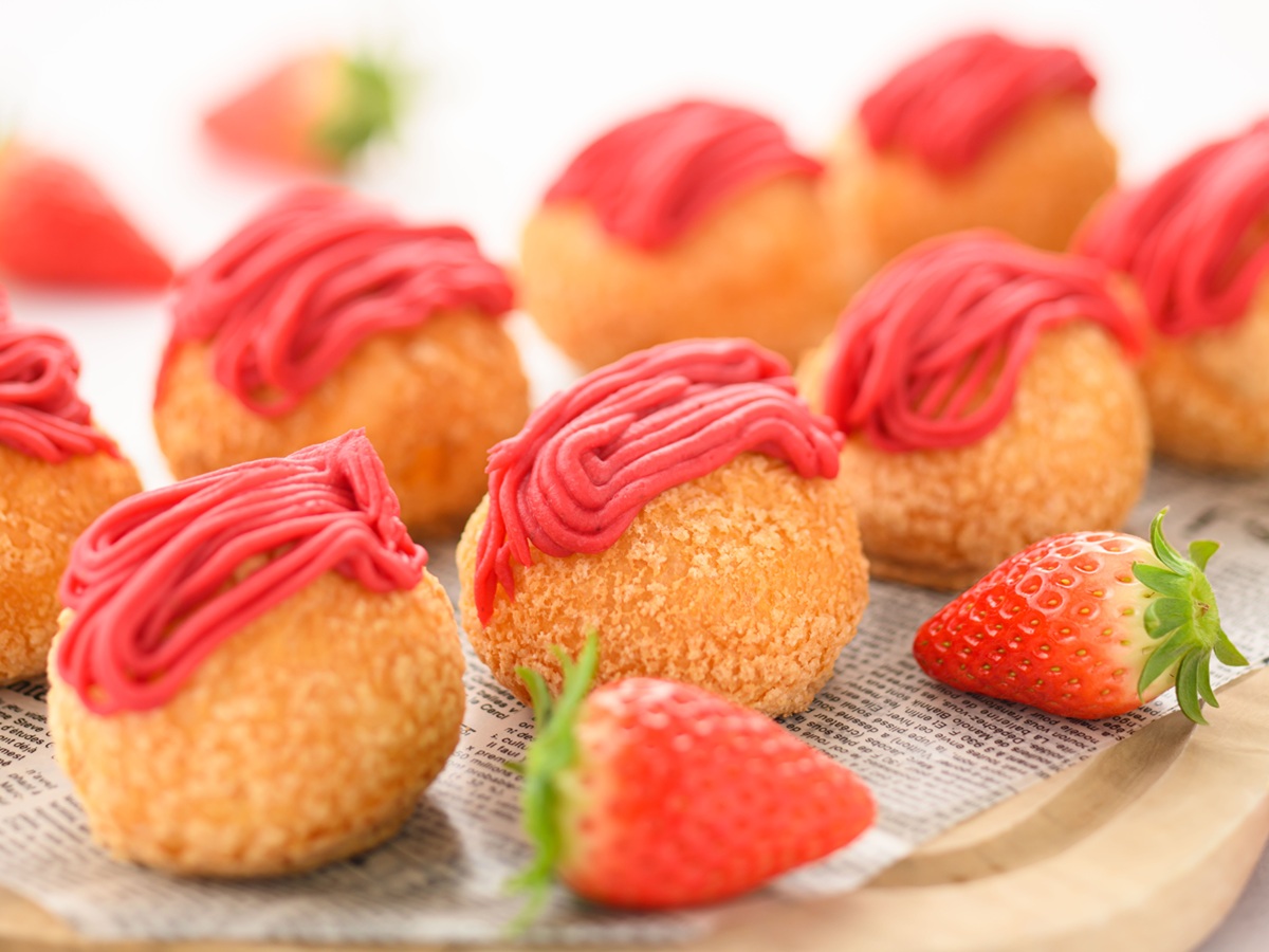 ＜Dinner Buffet＞『いちごモンブランクッキーシュークリーム』