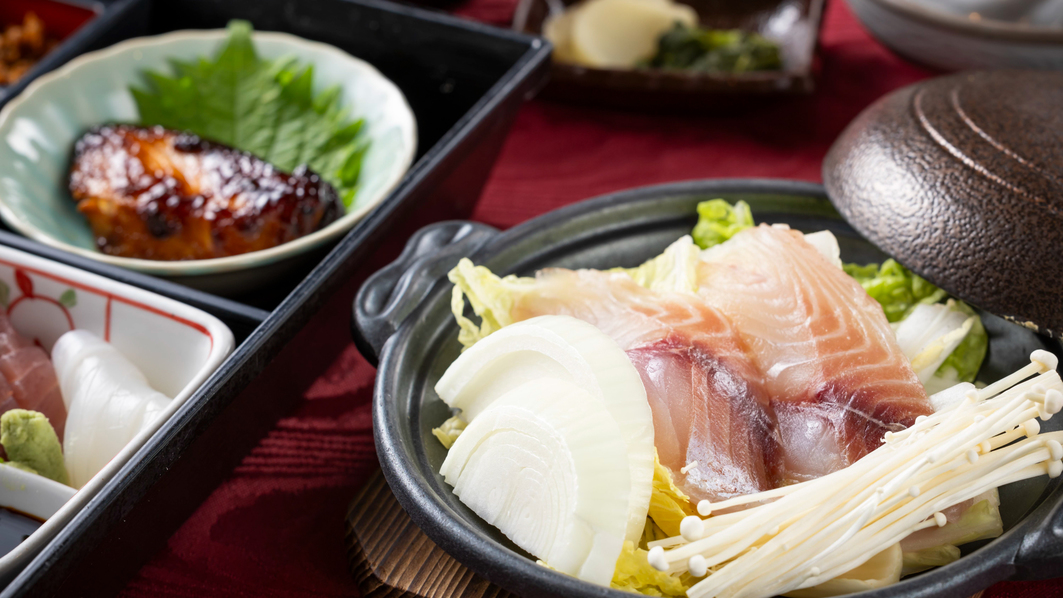 【15％OFF】【楽天スーパーSALE】漁港直送の魚をお刺身に♪　【梅御膳】夕朝食プラン