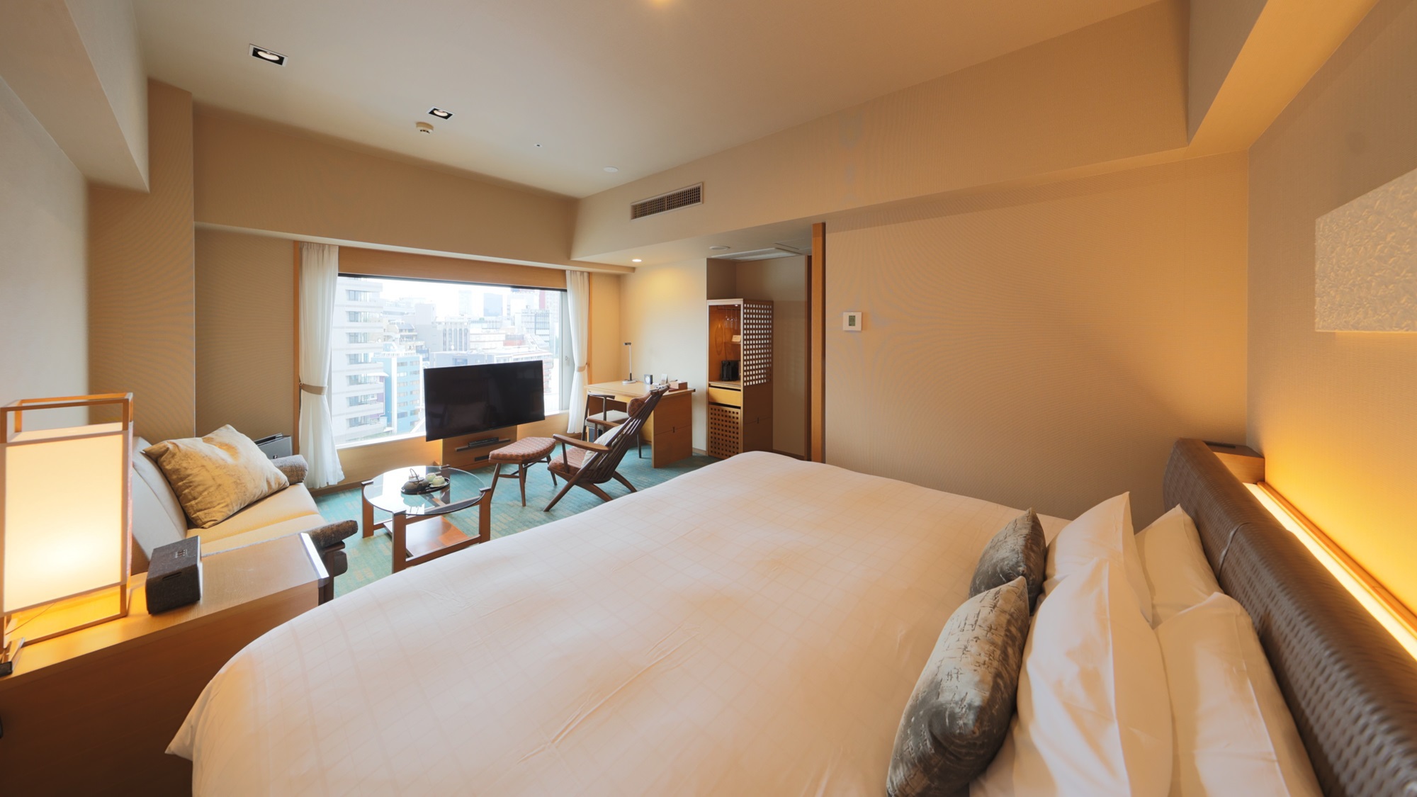 プレミアムダブル＜36平米＞