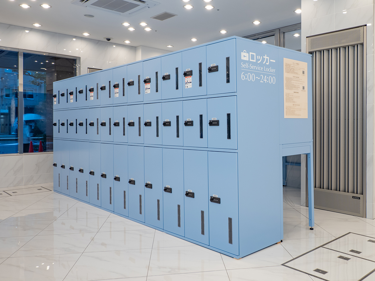 セルフロッカー（20台_宿泊者専用無料）