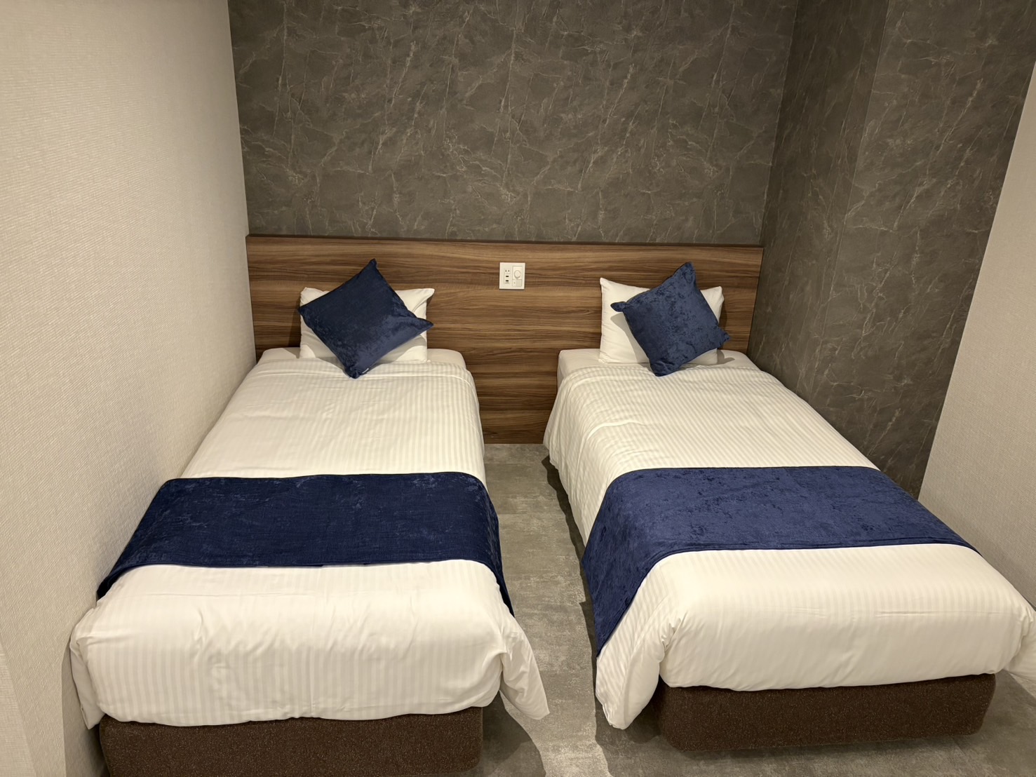 スイートルーム（4ベッド）