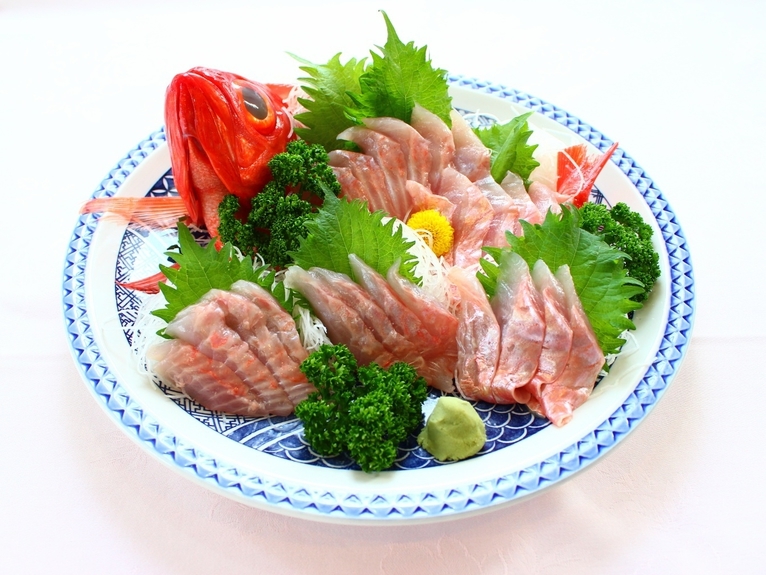 【銚子釣り金目鯛姿造り２名様に１尾】【本館】＋煮魚、オードブル、千葉県産豚肉料理、地野菜