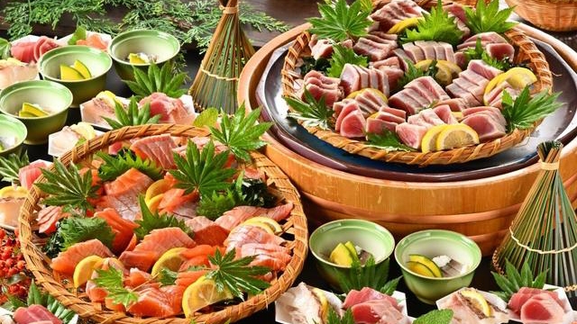 【12月27日〜2026年1月4日】松茸土瓶蒸し付　年末年始ビュッフェ