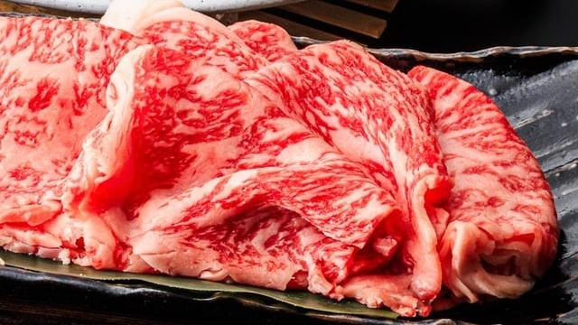 【2025年度　6/2〜7/18】大自然満喫！信州プレミアム牛すき焼き付　山里旬彩プレミアム