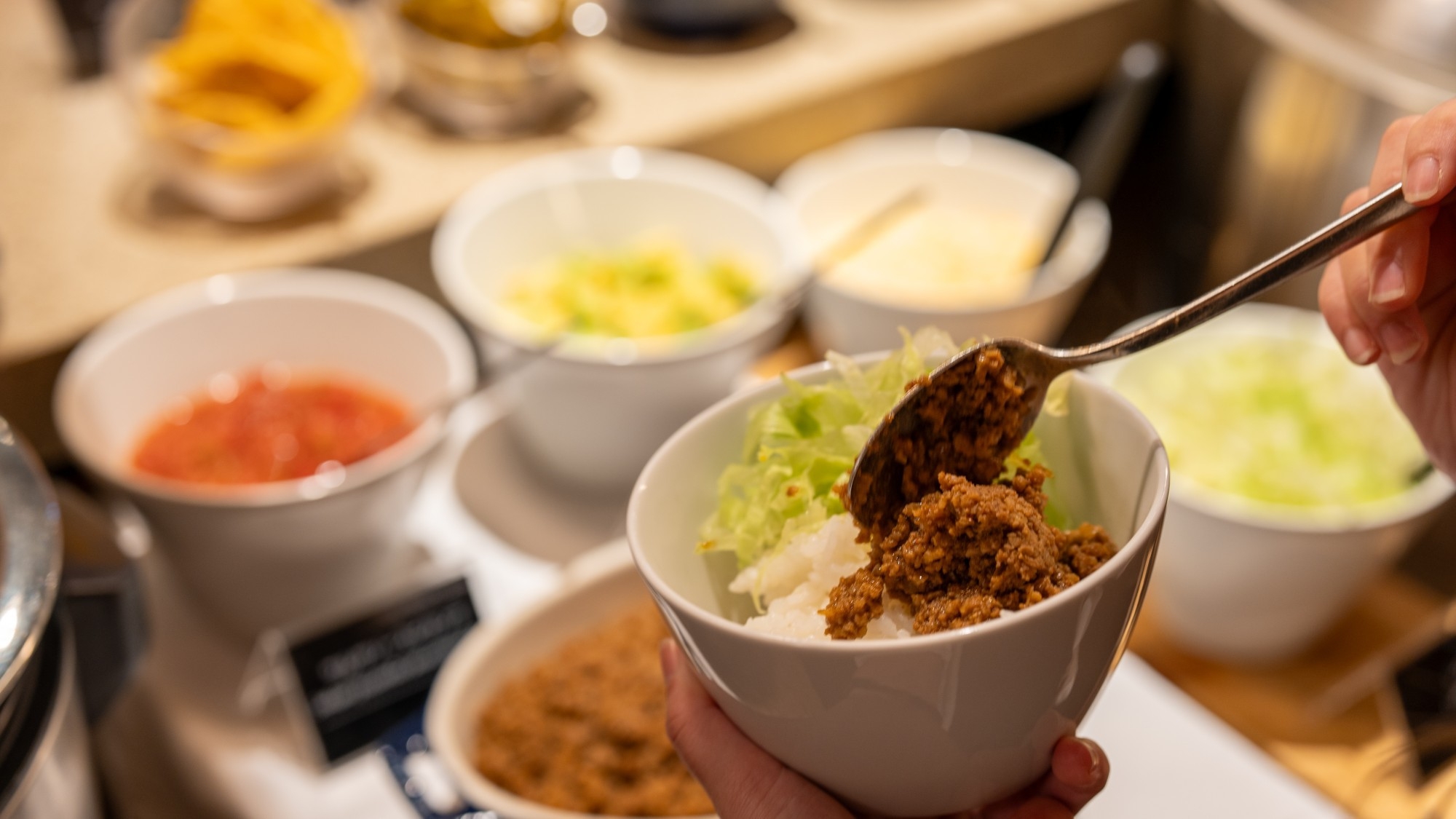 【2連泊以上】ホテル滞在を自由にカスタム　1室5000円分の館内利用券付（朝食付）