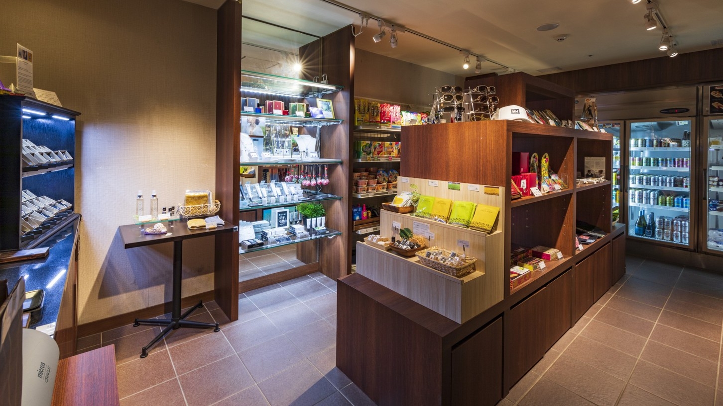 【2連泊以上】ホテル滞在を自由にカスタム　1室5000円分の館内利用券付（お部屋のみ）