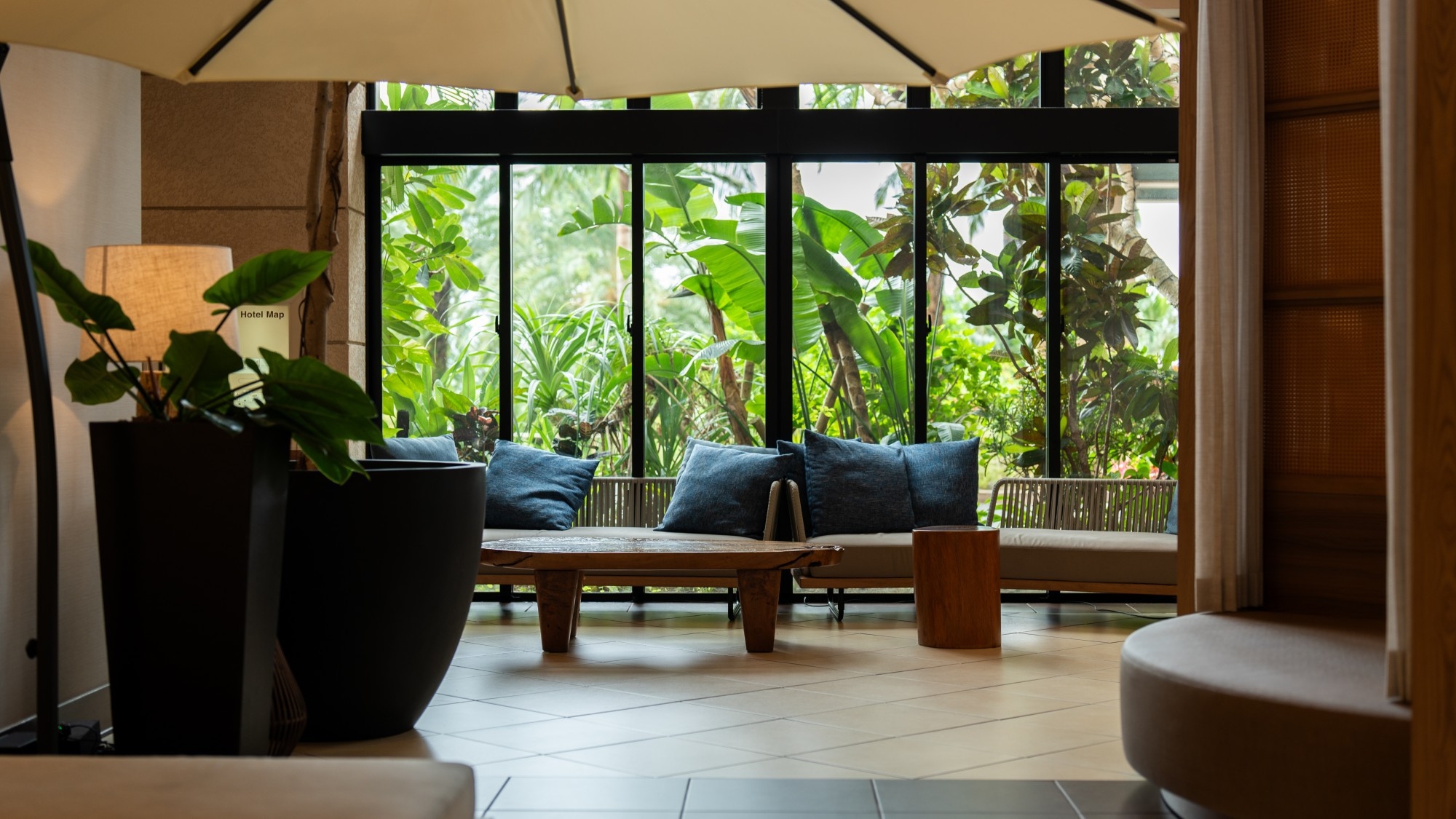 【2連泊以上】ホテル滞在を自由にカスタム　1室5000円分の館内利用券付（お部屋のみ）