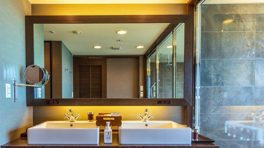■ホテル棟　カフースイート（フォース）（116平米）バスルーム