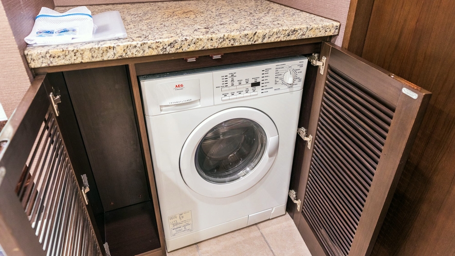 ■ホテル棟　プレミアムスイート（ツイン）（54～72平米）一例／洗濯機