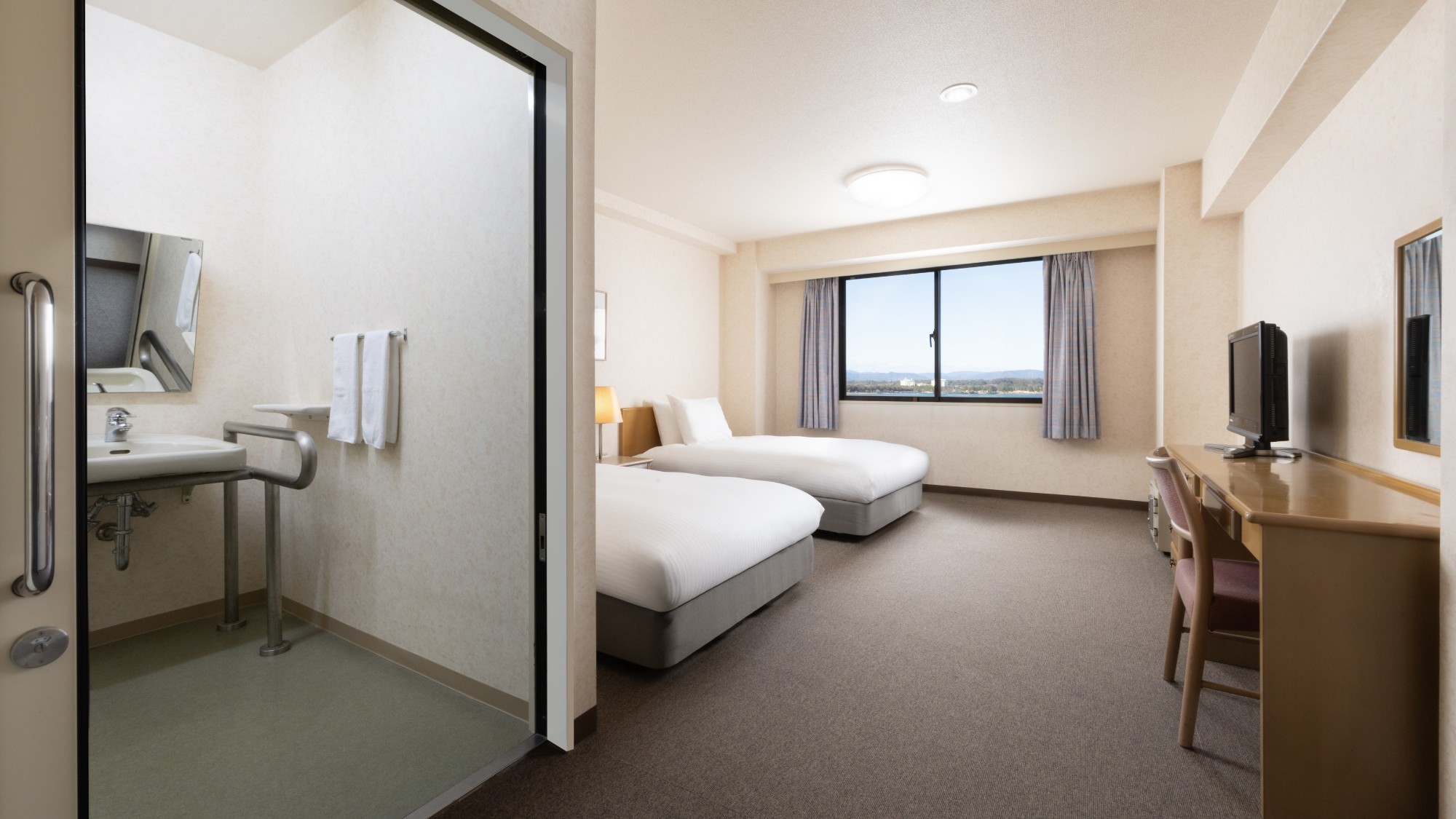 クラシックアクセシブルツイン