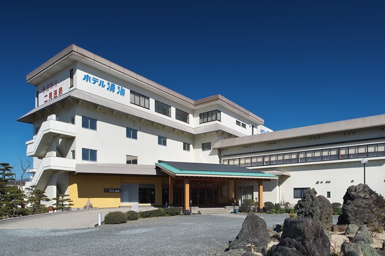 天然温泉おまかせ会席☆（海側でないお部屋でお得に）☆※全室禁煙※アツアツ季節の天ぷら！！