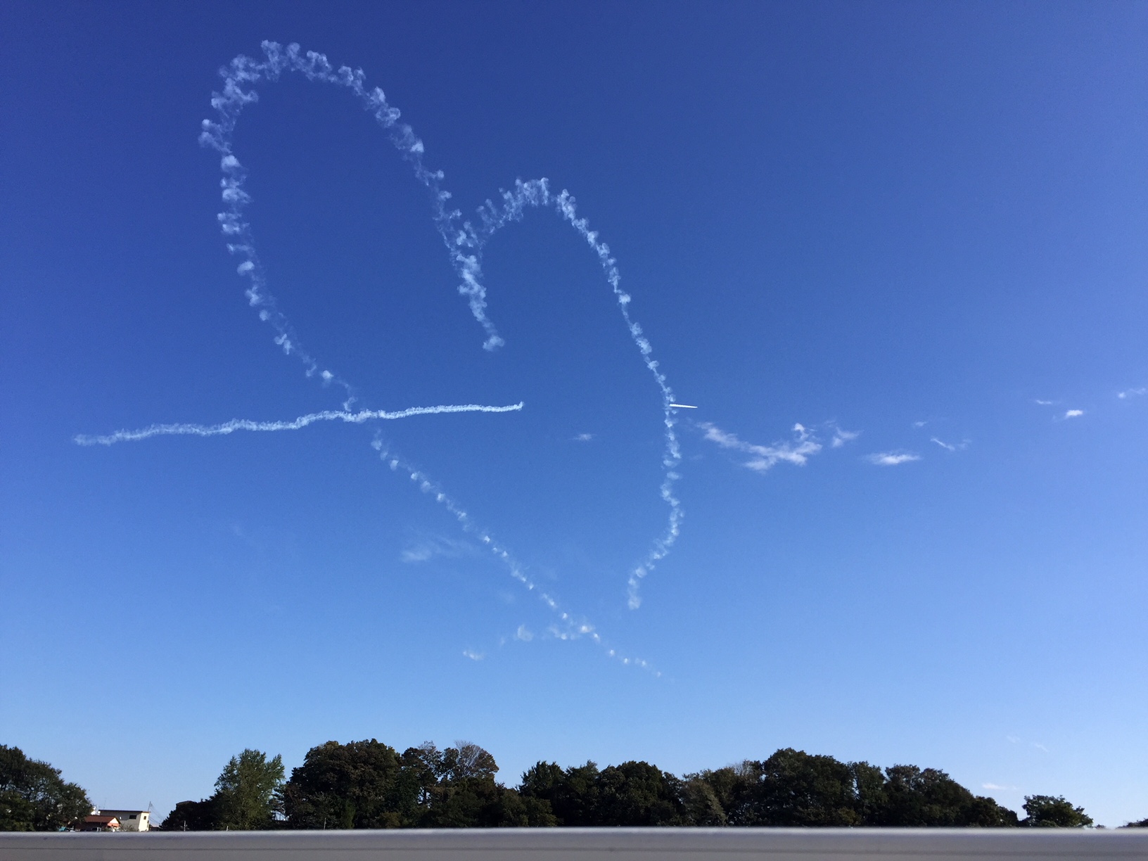 大空にハート♡