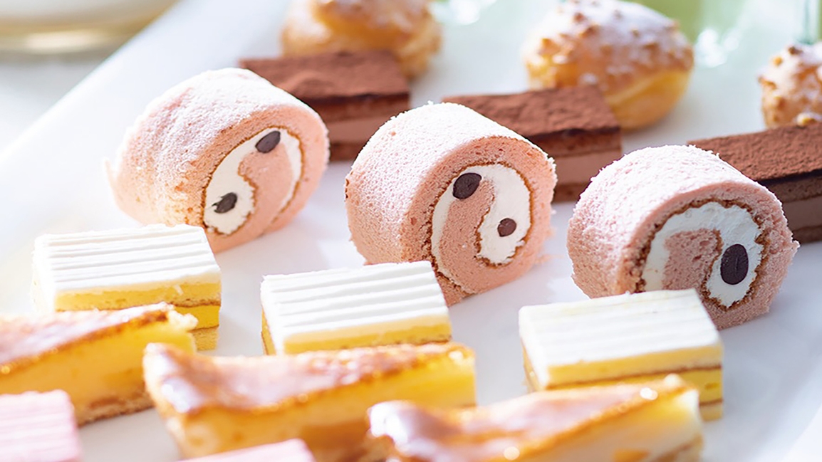 【新春感謝バイキング】＜日頃の感謝を込めて＞スイーツも満載！新春の和洋中バイキングはいかがですか