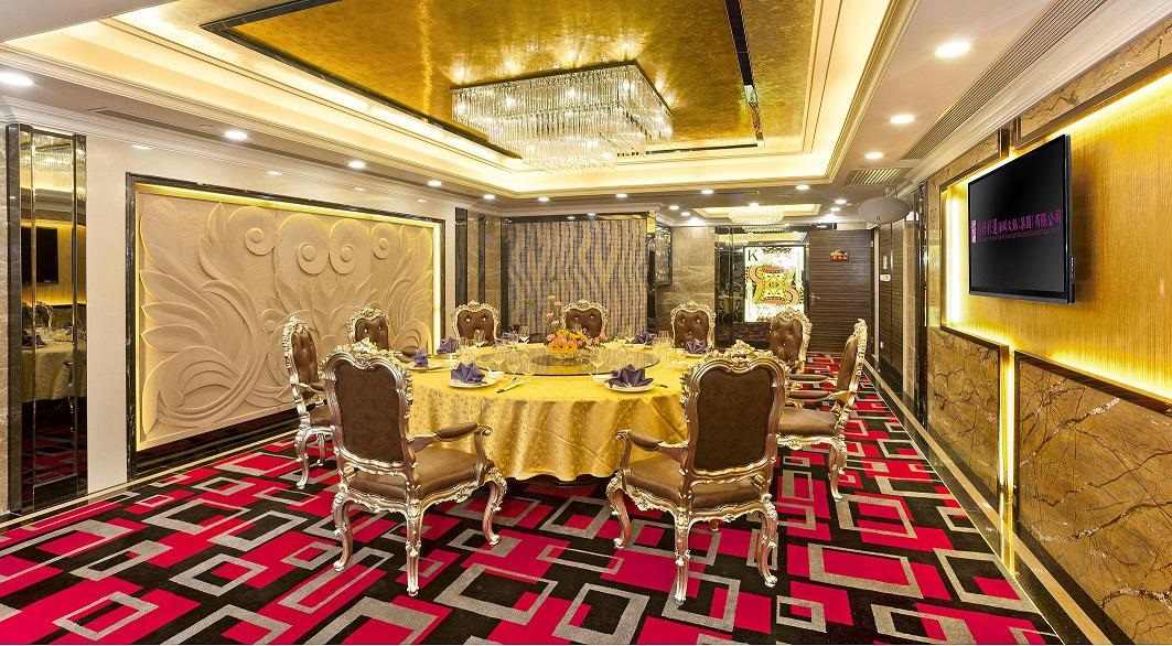 レストラン　Restaurant