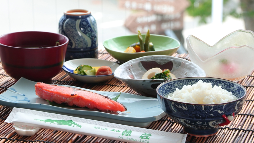 【朝食】バランスの獲れた朝ごはんをどうぞ