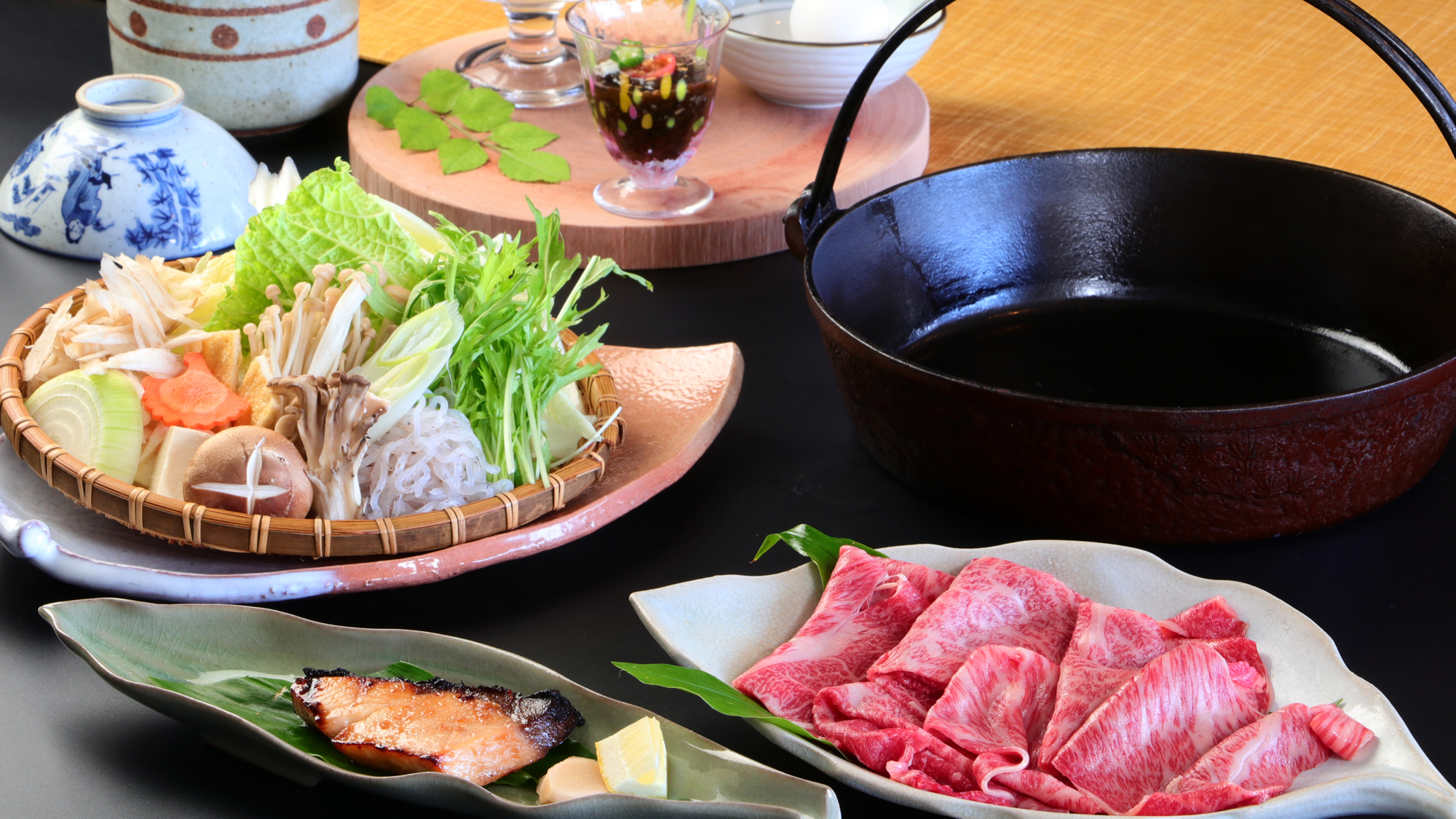 【鳥取和牛すき焼き】柔らかいお肉が口の中で美味しさが広がります