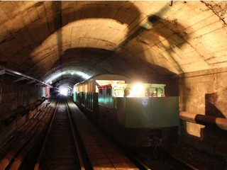 トロッコ電車