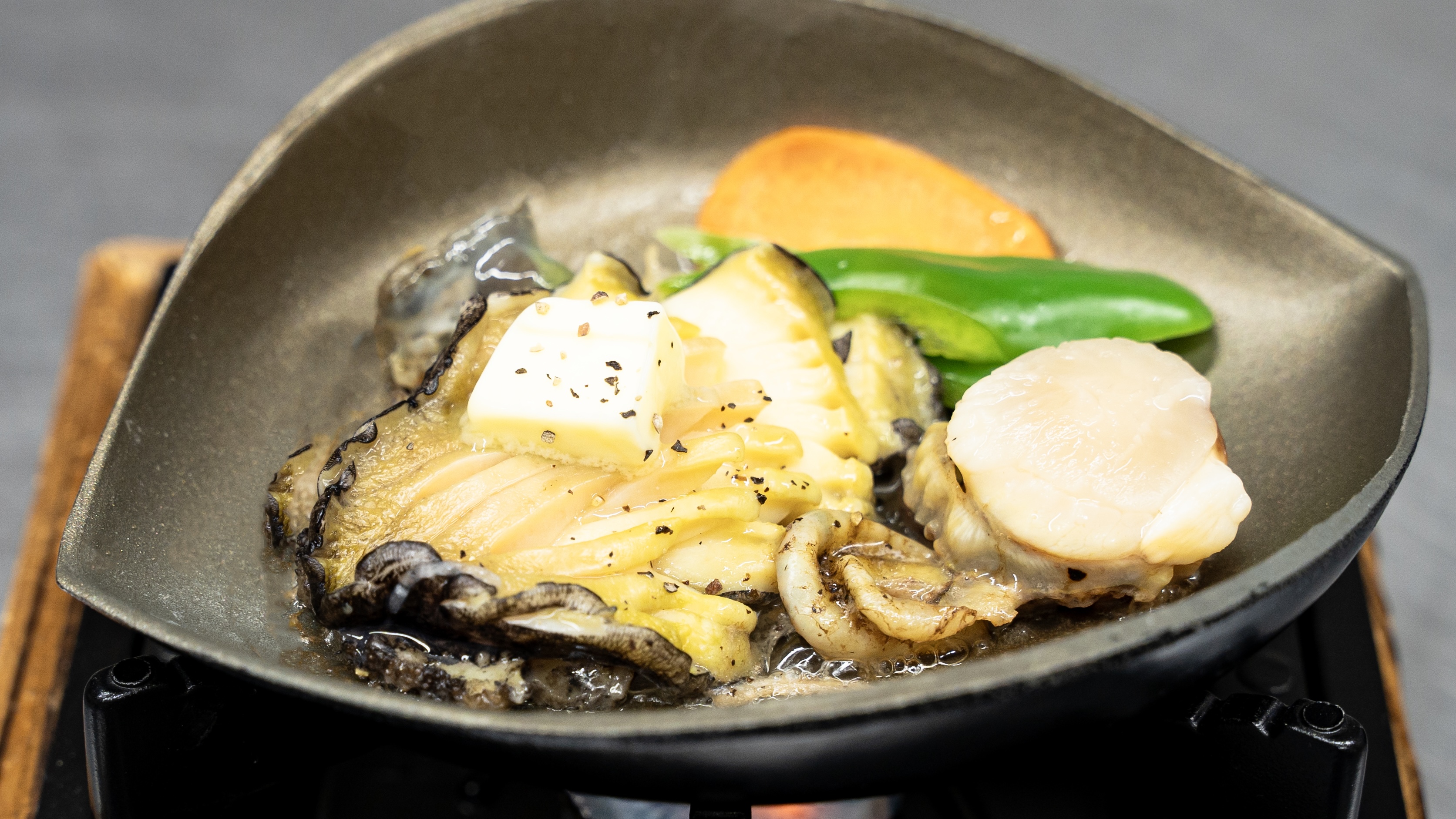 鮑のバター焼き焼き