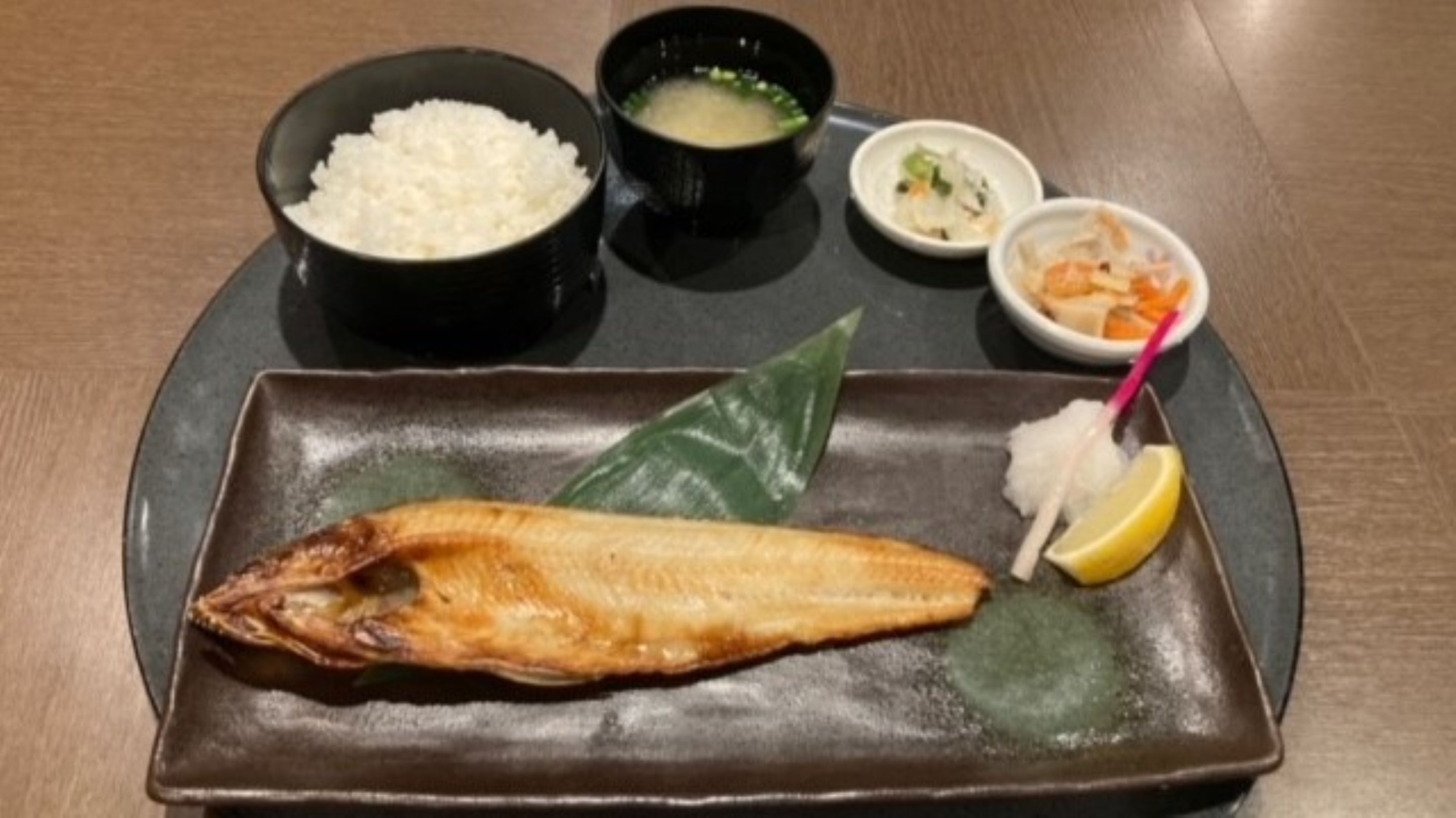 夕食　定食：ほっけ定食