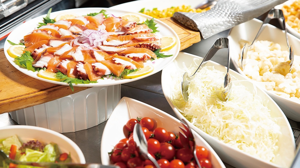 【新春感謝バイキング】＜日頃の感謝を込めて＞スイーツも満載！新春の和洋中バイキングはいかがですか