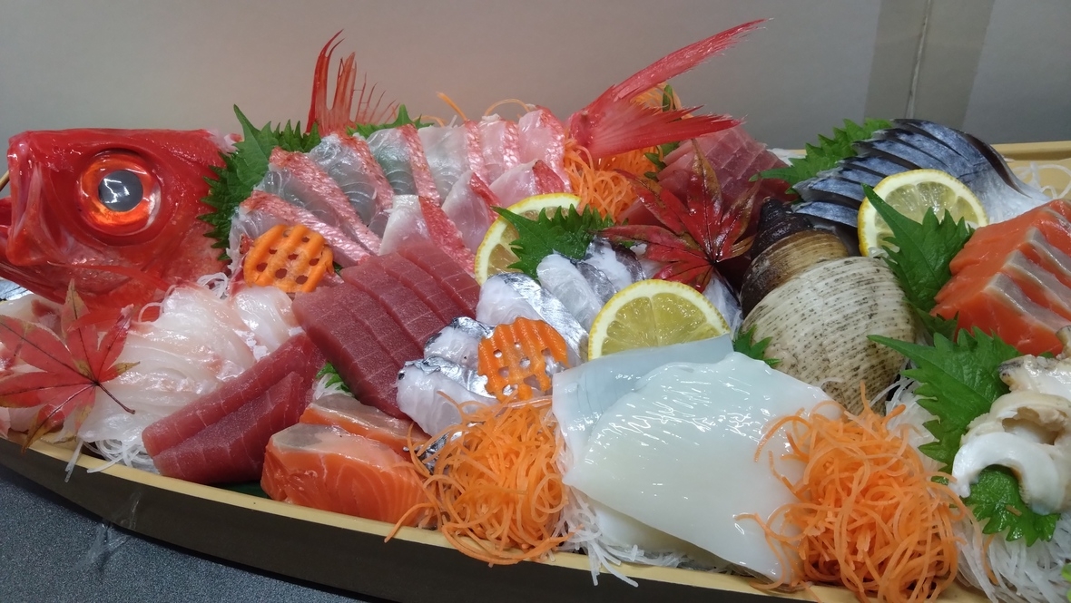 【1泊２食付/禁煙室】瀬波温泉民宿 実績No.1！ 海鮮舟盛り日本海の幸プラン