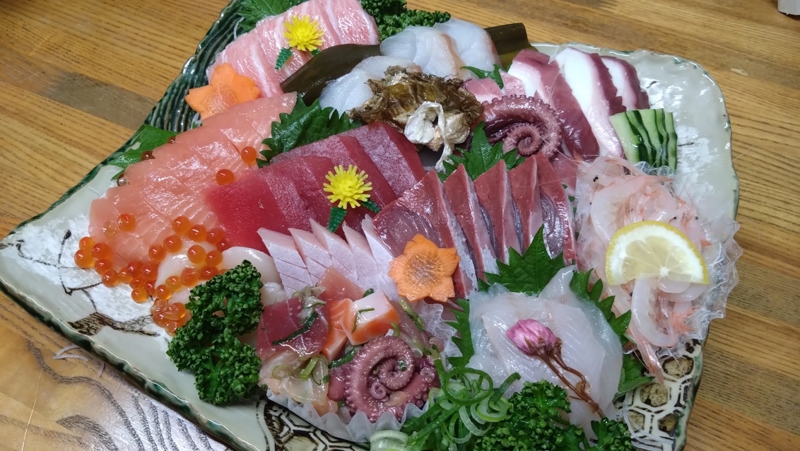【1泊２食付/禁煙】旨いお刺身盛り合わせ控えめ海鮮プラン