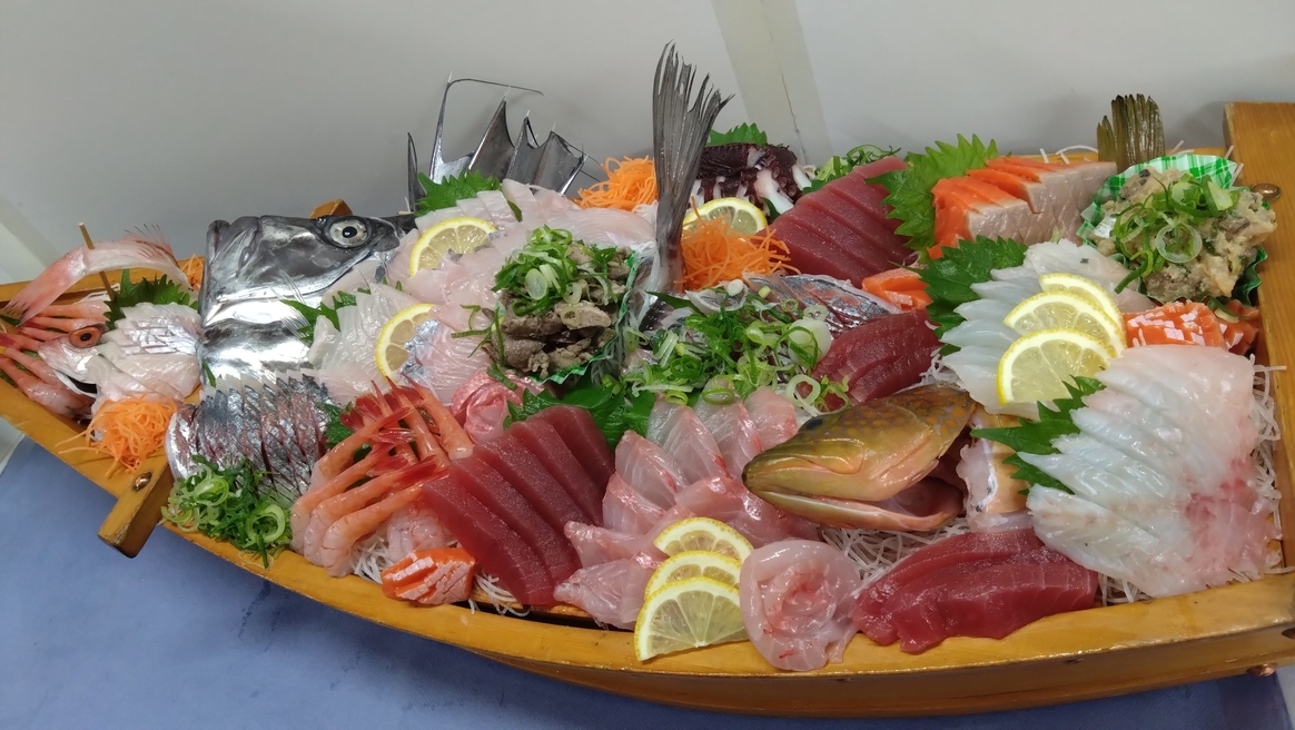 【1泊２食付/禁煙室】瀬波温泉民宿 実績No.1！ 海鮮舟盛り日本海の幸プラン