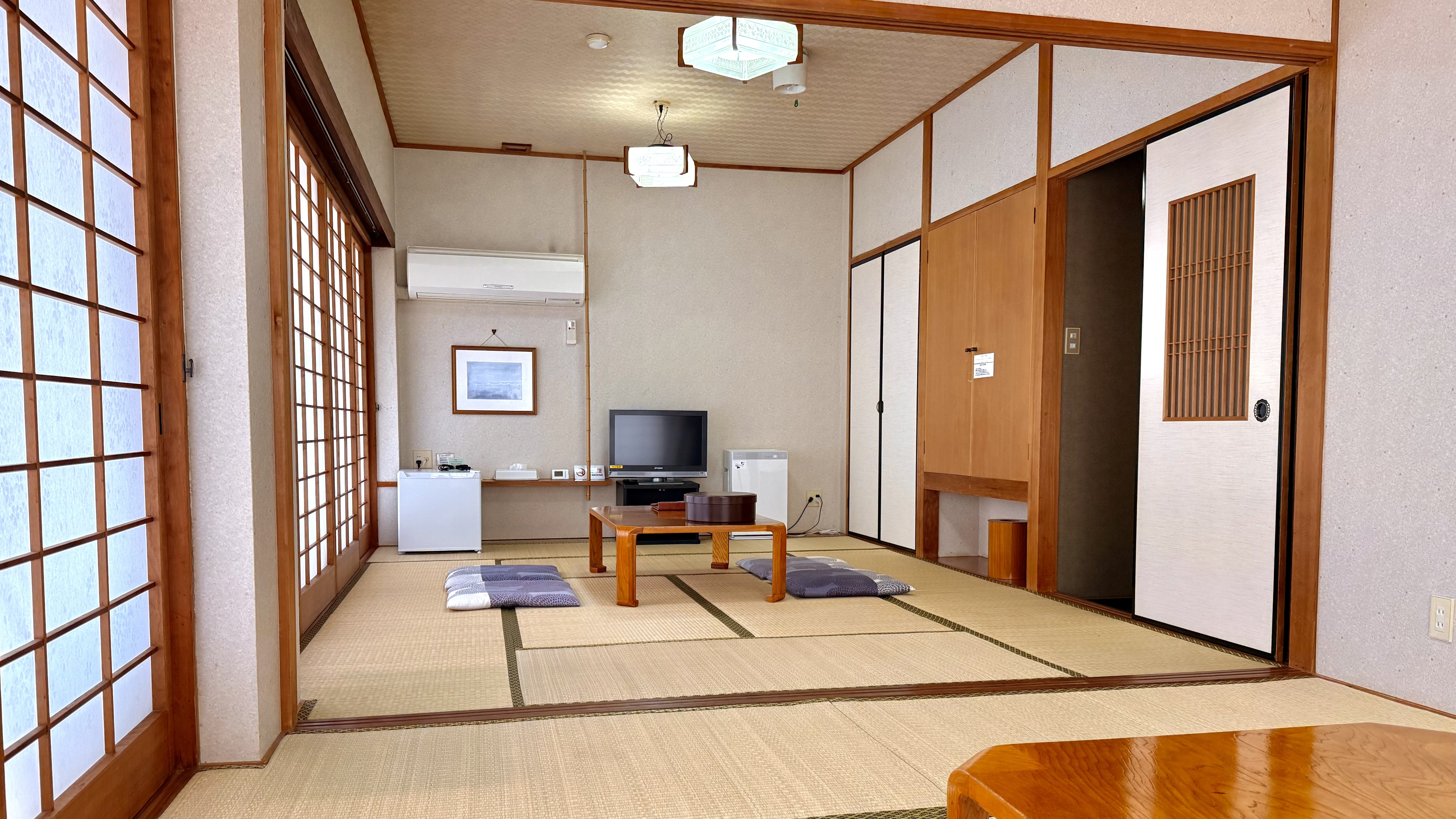 *【禁煙】山側和室20畳