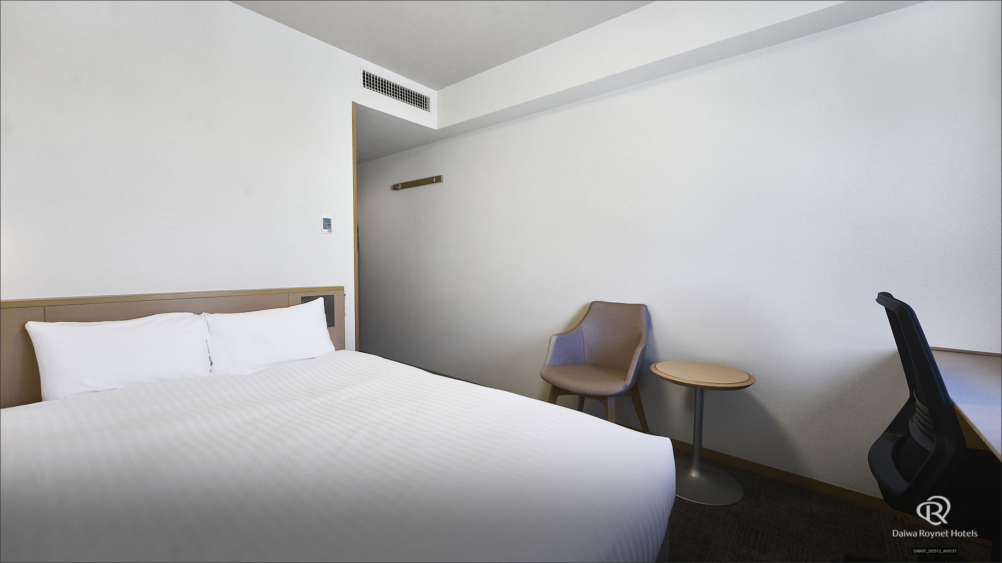 スタンダードダブルルーム②